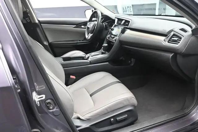 2017 Honda Civic Touring