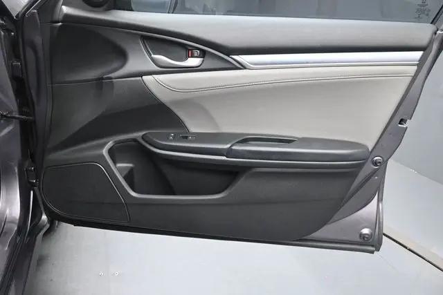 2017 Honda Civic Touring