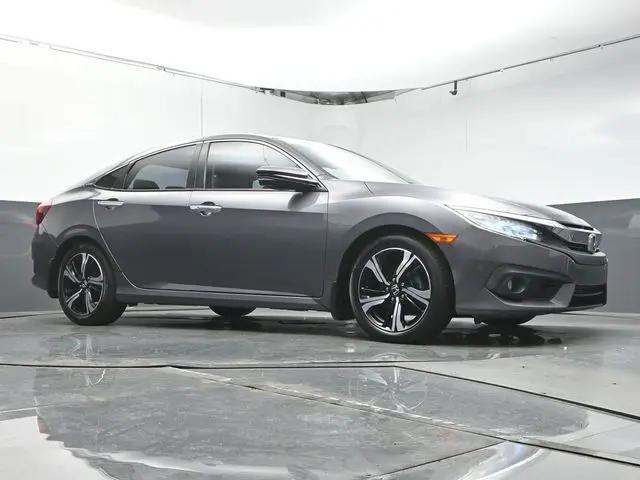 2017 Honda Civic Touring