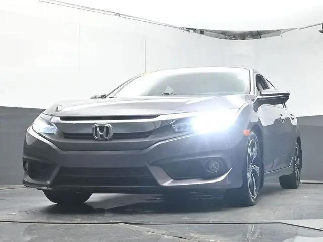 2017 Honda Civic Touring