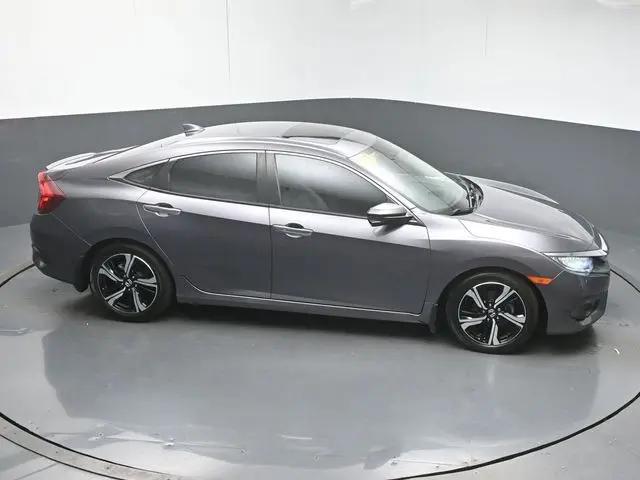 2017 Honda Civic Touring