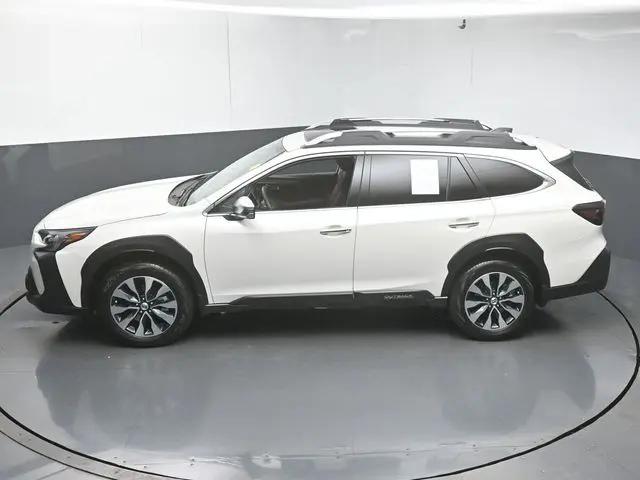 2025 Subaru Outback Touring XT