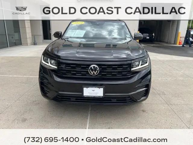 2023 Volkswagen Atlas Cross Sport 2.0T SEL R-Line Black