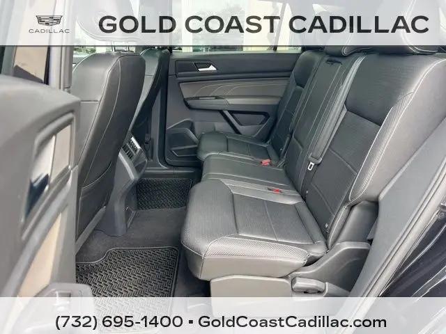 2023 Volkswagen Atlas Cross Sport 2.0T SEL R-Line Black