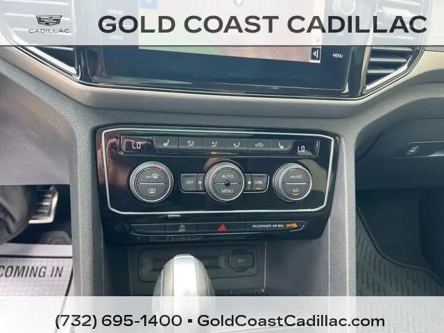 2023 Volkswagen Atlas Cross Sport 2.0T SEL R-Line Black