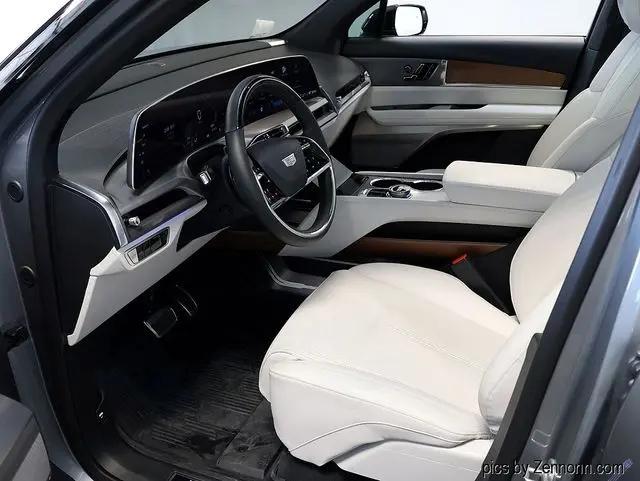 2026 Cadillac iQ Luxury