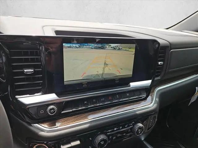 2026 Chevrolet Silverado 1500 2WD Crew Cab Short Bed LT