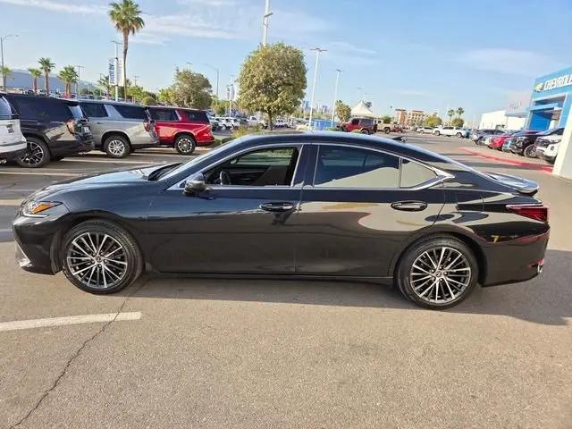 2025 Lexus ES 300h ES 300h