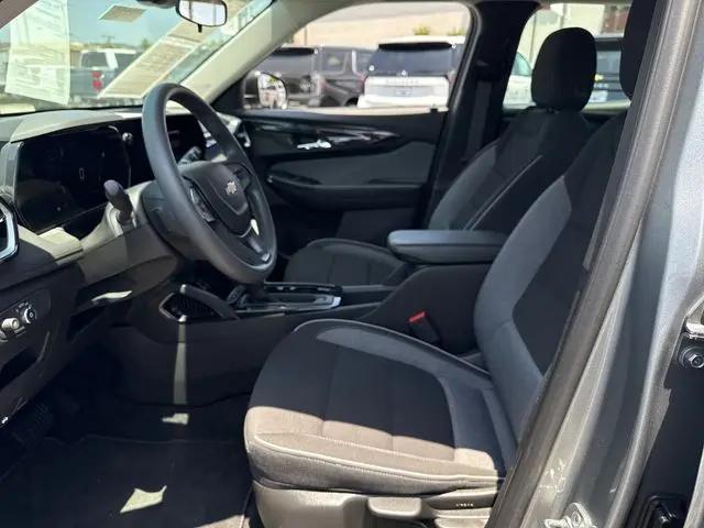 2024 Chevrolet TrailBlazer FWD LS