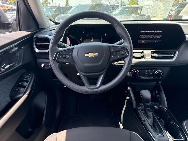2024 Chevrolet TrailBlazer FWD LS