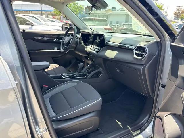 2024 Chevrolet TrailBlazer FWD LS