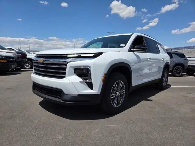 2026 Chevrolet Traverse FWD LT