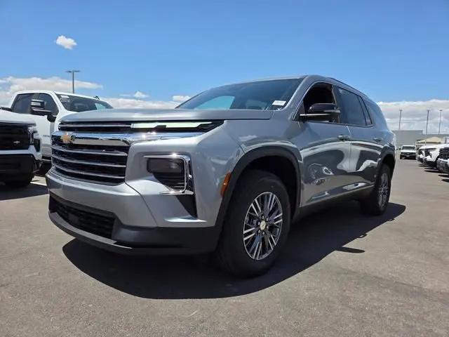 2026 Chevrolet Traverse FWD LT