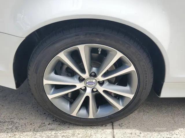 2013 Volvo C70 T5