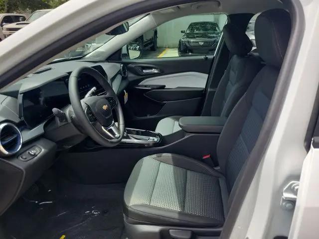 2026 Chevrolet Trax FWD LT