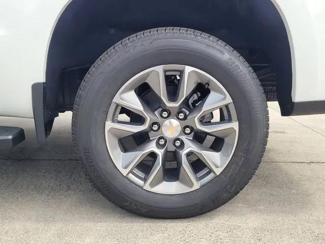 2026 Chevrolet Silverado 1500 2WD Crew Cab Short Bed LT