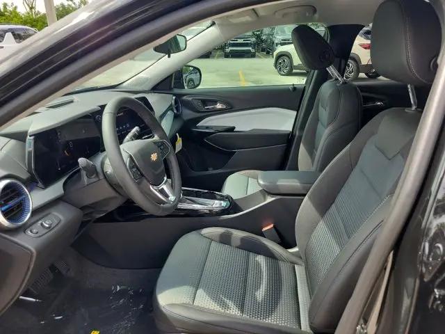 2026 Chevrolet Trax FWD LT