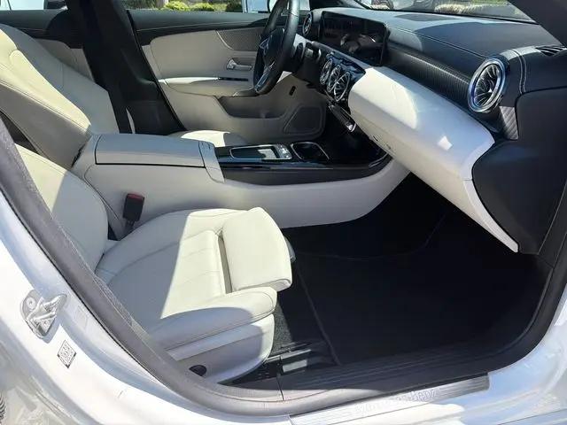 2025 Mercedes-Benz CLA 250 CLA 250