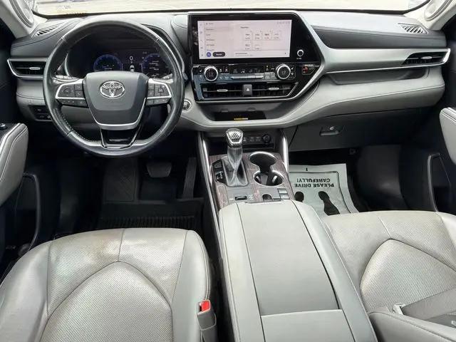 2023 Toyota Highlander Limited