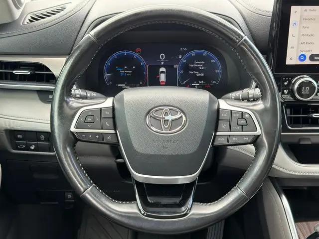 2023 Toyota Highlander Limited