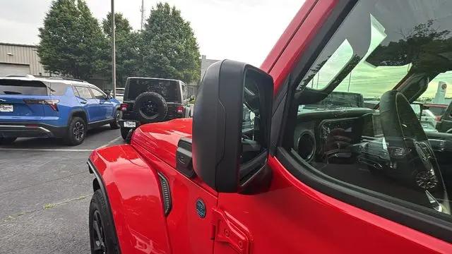 2025 Jeep Wrangler 4xe Sahara 4xe
