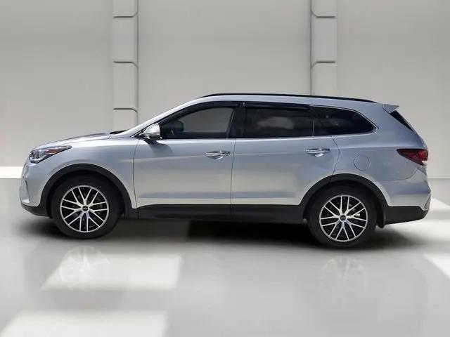 2017 Hyundai Santa Fe SE Ultimate