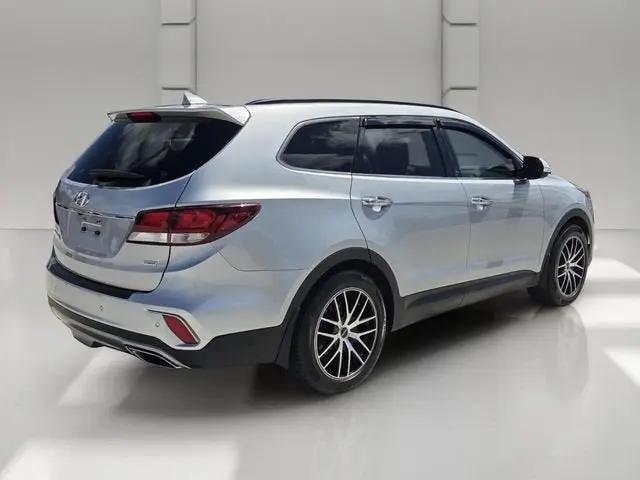 2017 Hyundai Santa Fe SE Ultimate
