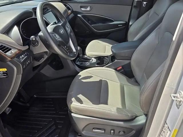 2017 Hyundai Santa Fe SE Ultimate