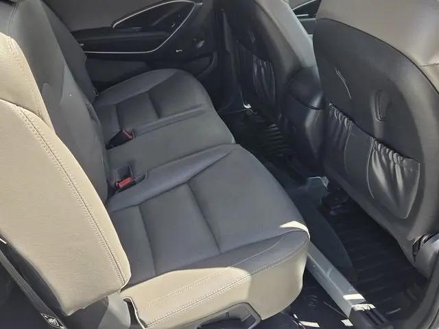 2017 Hyundai Santa Fe SE Ultimate