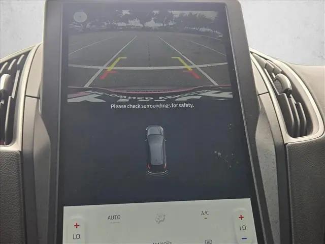 2023 Ford Edge SE