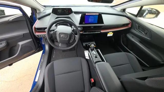 2026 Toyota Prius Plug-In SE