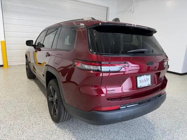 2025 Jeep Grand Cherokee L Limited 4x4