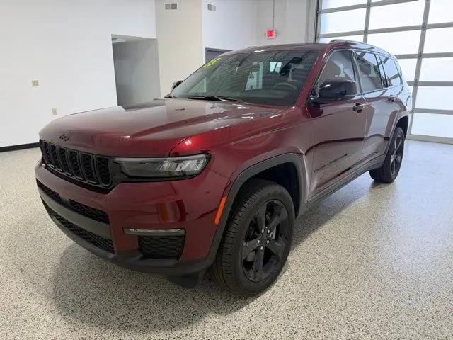 2025 Jeep Grand Cherokee L Limited 4x4