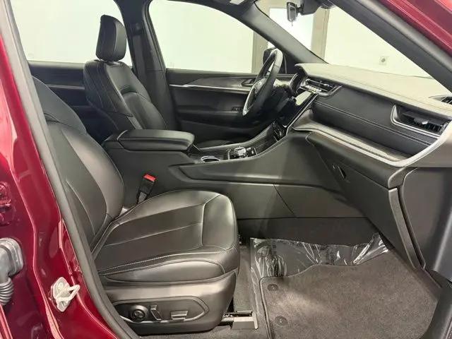 2025 Jeep Grand Cherokee L Limited 4x4