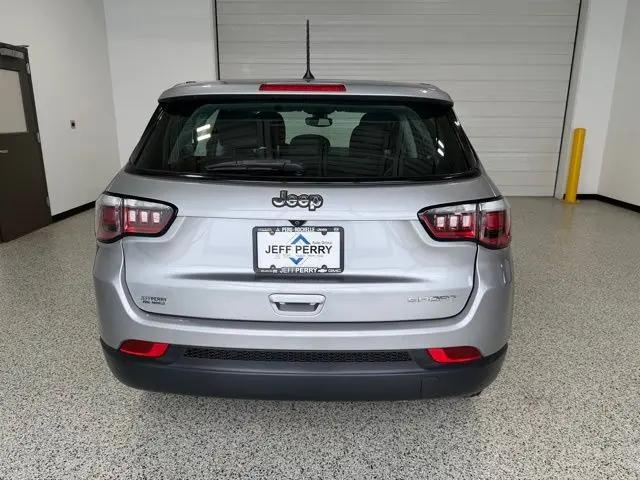 2017 Jeep Compass Sport FWD
