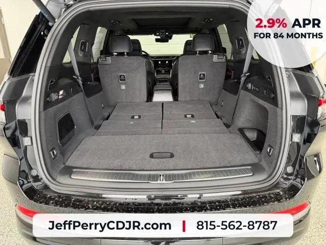 2026 Jeep Grand Cherokee L Summit 4x4