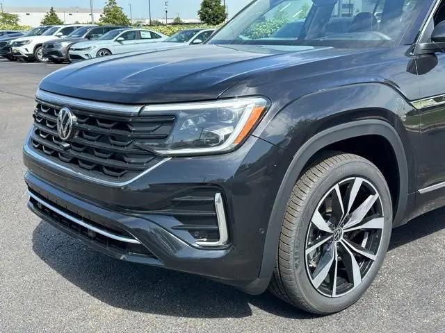2026 Volkswagen Atlas SEL Premium R-Line