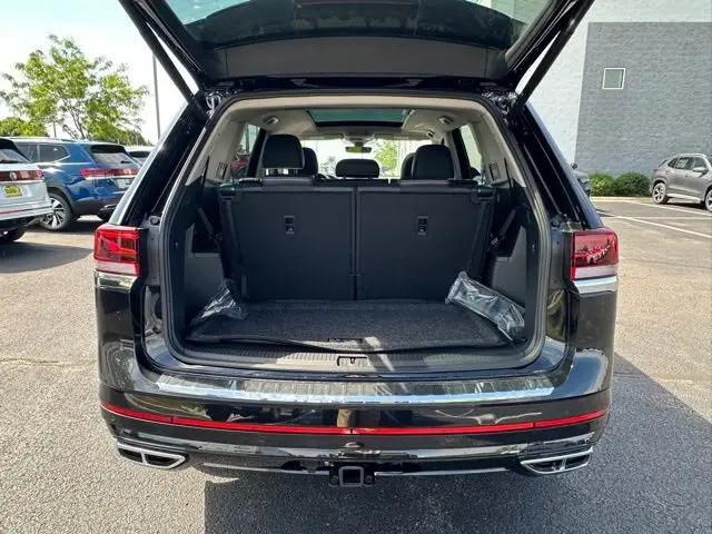 2026 Volkswagen Atlas SEL Premium R-Line