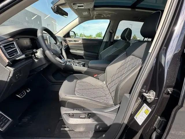 2026 Volkswagen Atlas SEL Premium R-Line