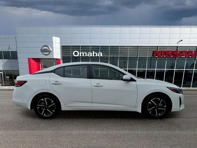 2024 Nissan Sentra SV Xtronic CVT