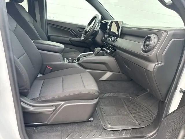 2023 Chevrolet Colorado 2WD Crew Cab Short Box WT