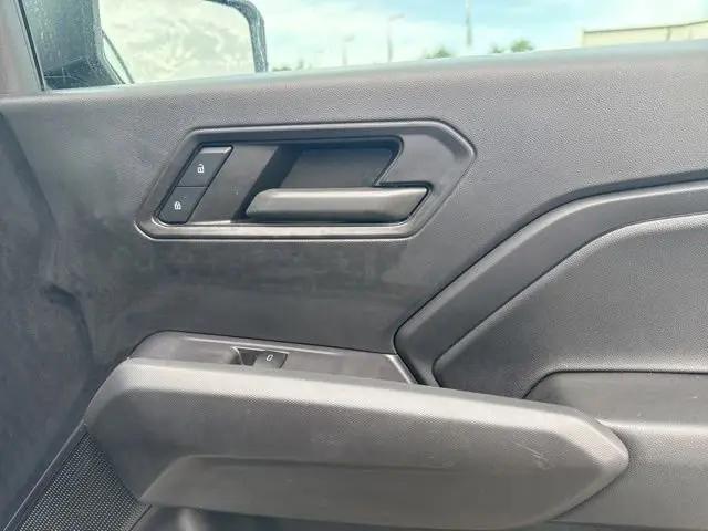 2023 Chevrolet Colorado 2WD Crew Cab Short Box WT