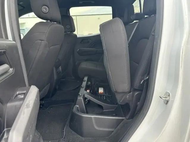 2023 Chevrolet Colorado 2WD Crew Cab Short Box WT