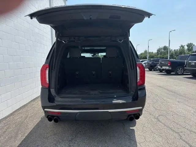 2021 GMC Yukon 4WD Denali