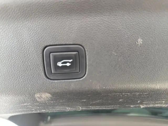 2021 GMC Yukon 4WD Denali