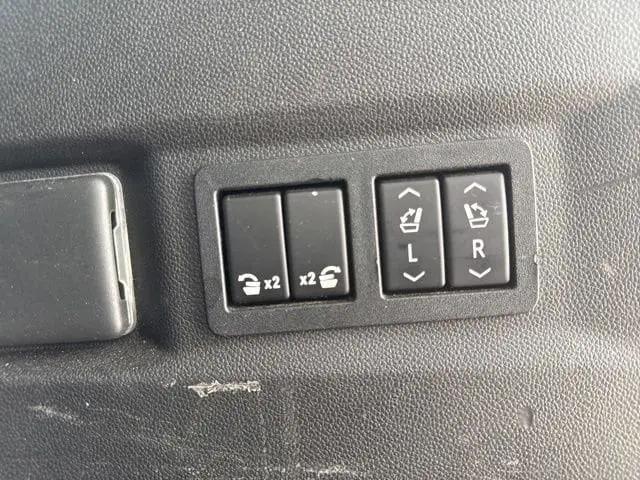 2021 GMC Yukon 4WD Denali