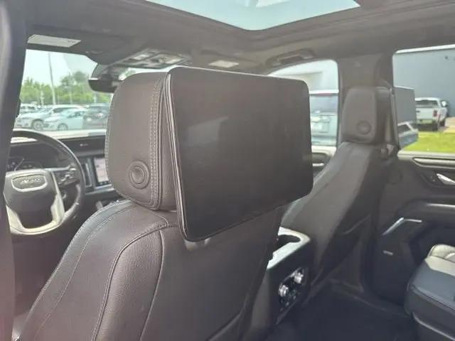 2021 GMC Yukon 4WD Denali