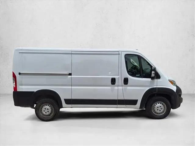 2025 Ram ProMaster 2500 Cargo Van Tradesman Low Roof 136" WB w/Pass Seat
