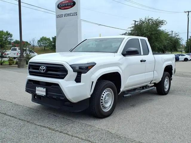 2025 Toyota Tacoma SR