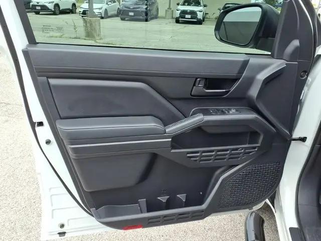2025 Toyota Tacoma SR